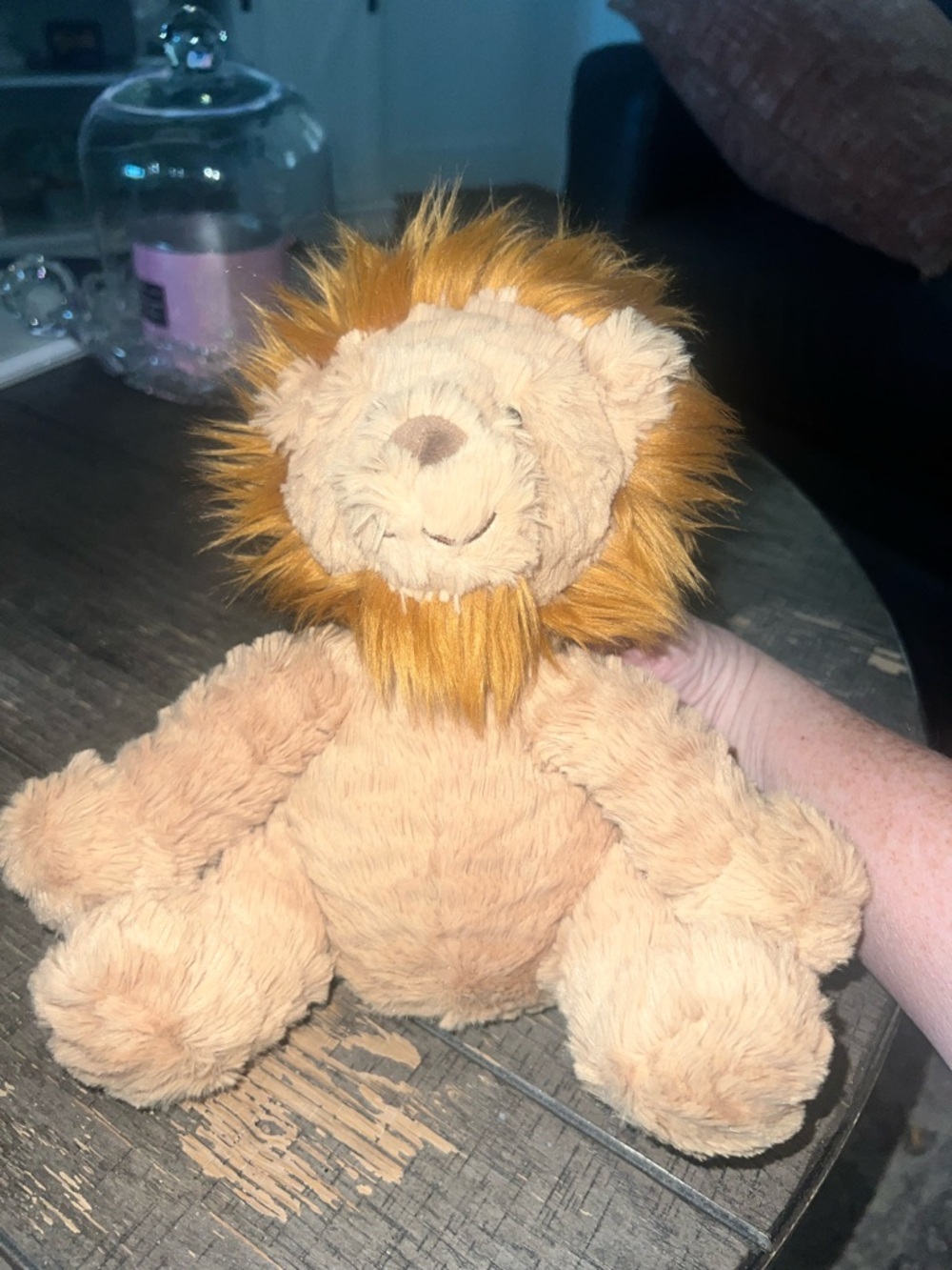 Jellycat Lion Stuffed Animal, excellent condition!